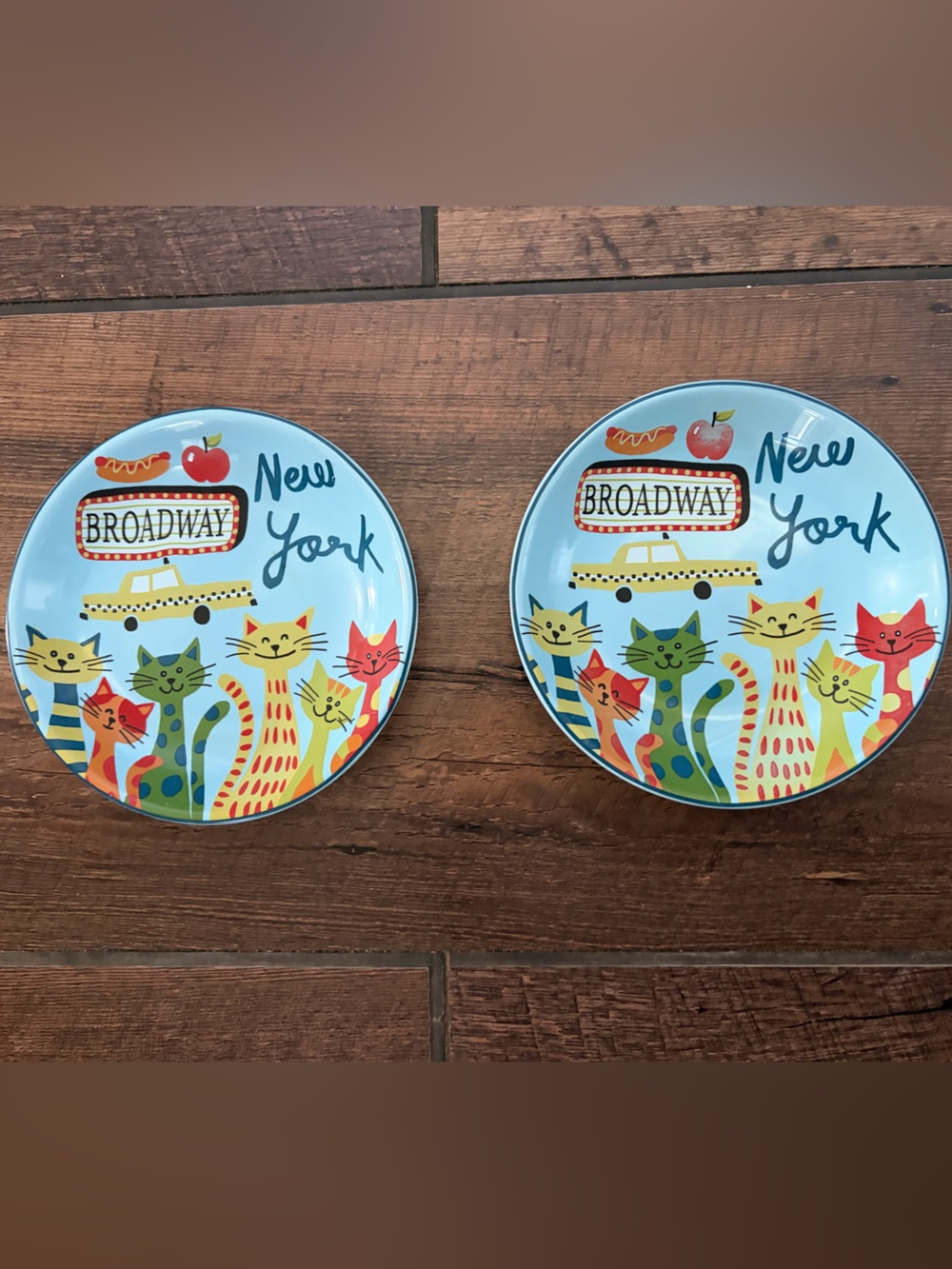 Non Skid Cat Bowls Plates New York Broadway Cat Set of 2 Kitten Kitty Pet Lover